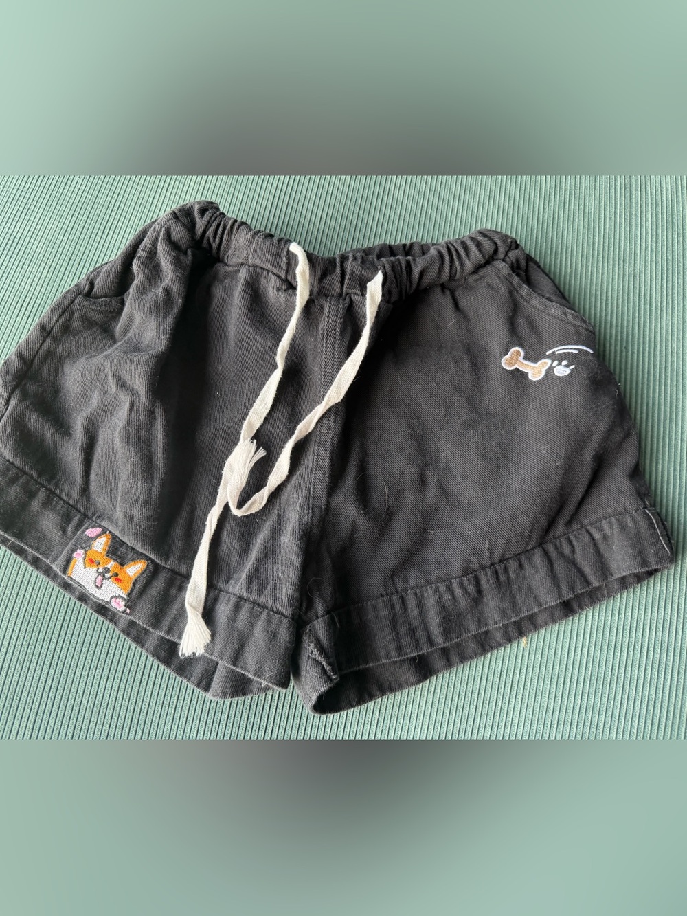 NWOT Black Casual Dog Shorts Puppy Kawaii Bone Summer Loose Fitting S Drawstring
